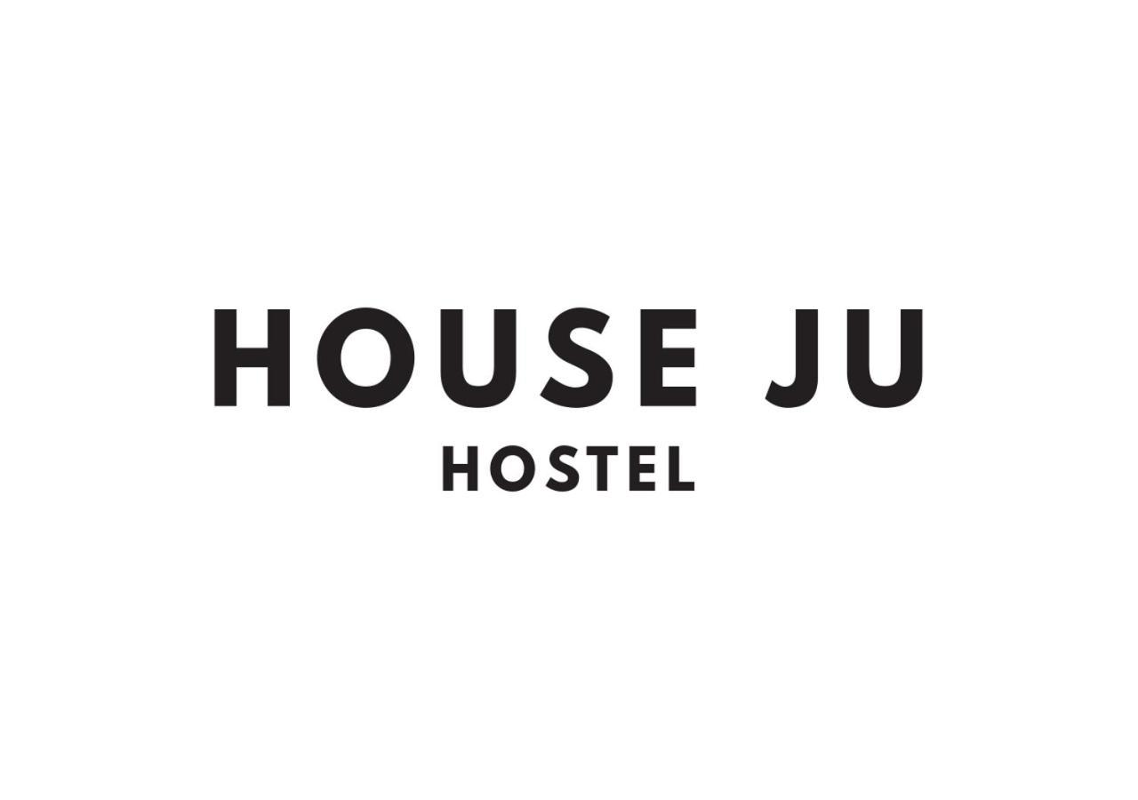 House Ju Hostel Bangkok Luaran gambar