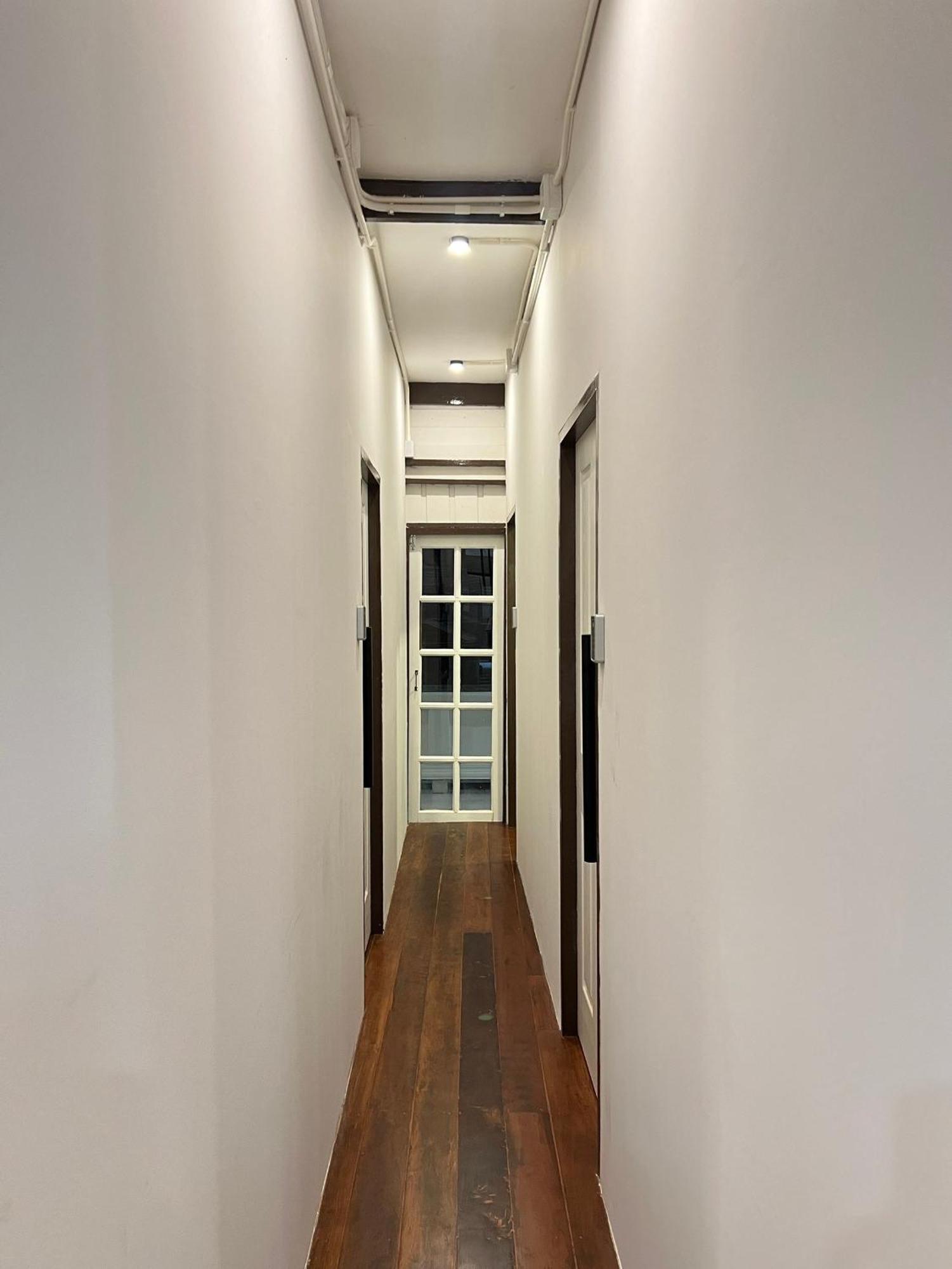 House Ju Hostel Bangkok Luaran gambar
