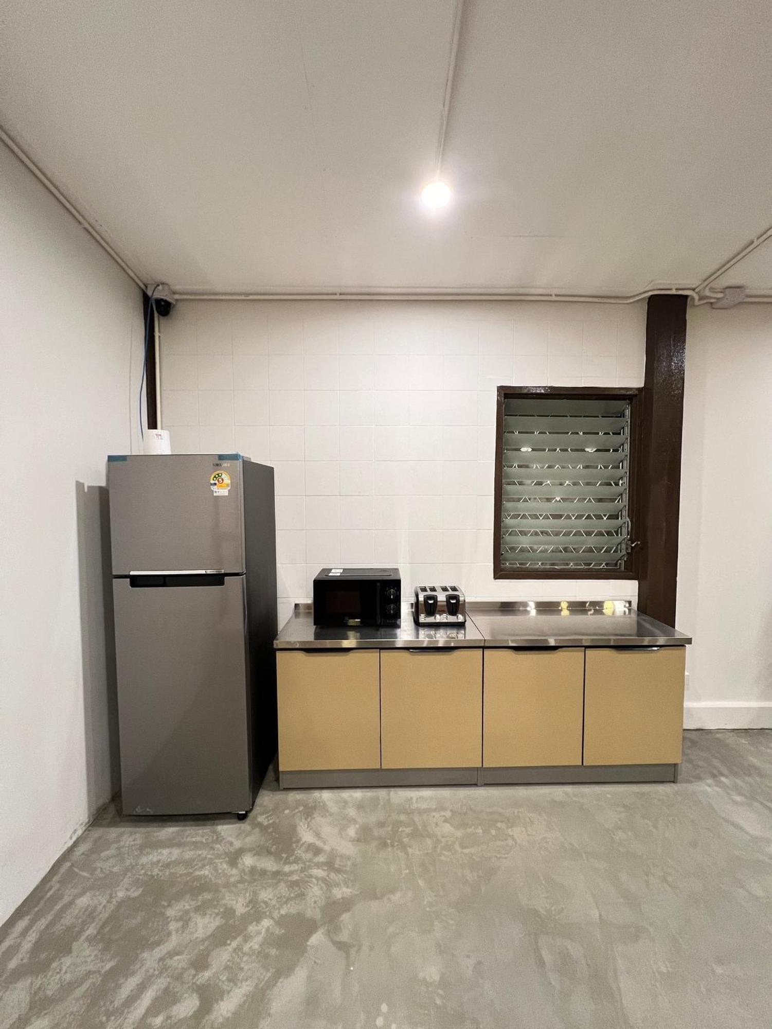 House Ju Hostel Bangkok Luaran gambar
